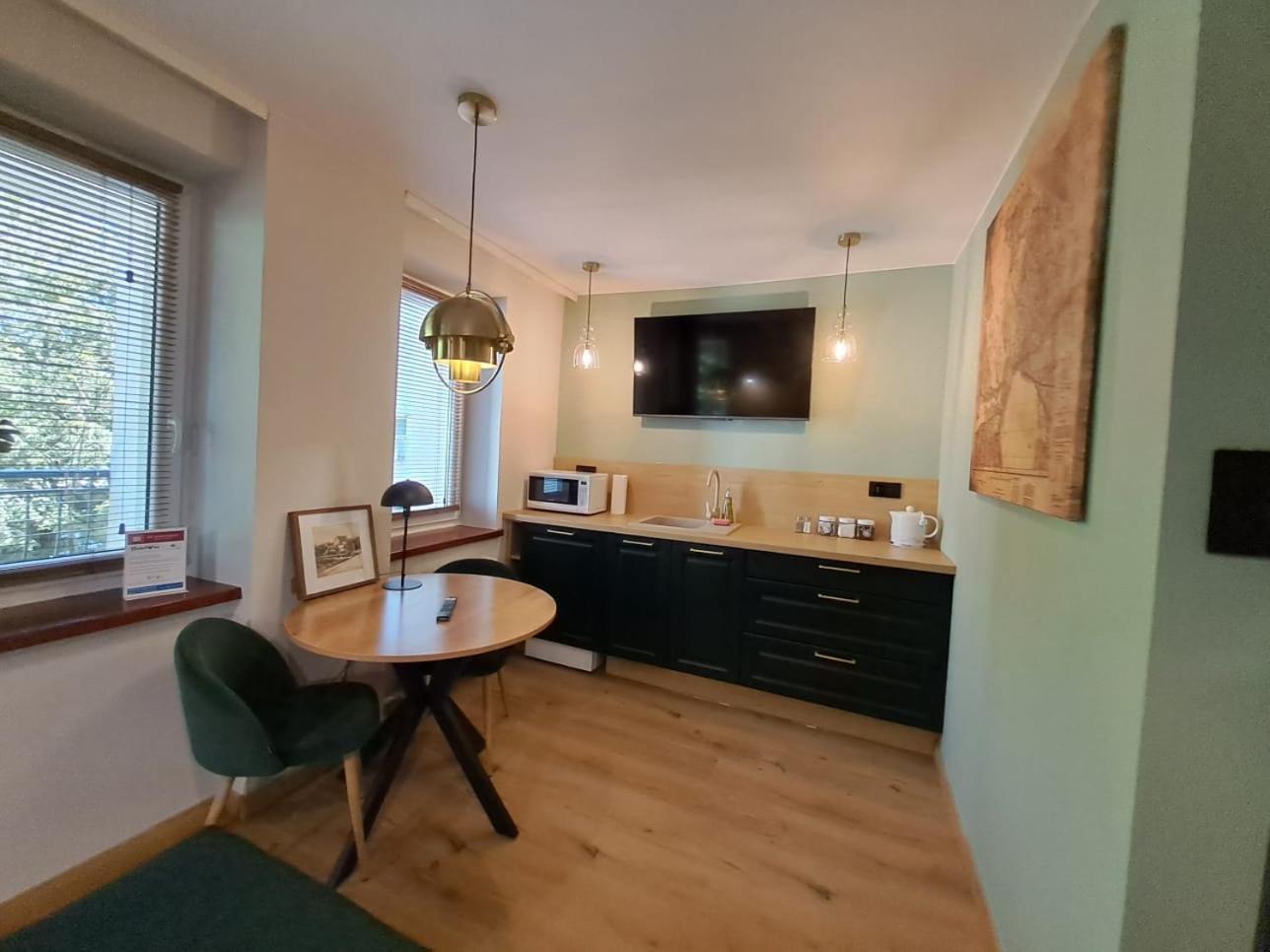 Dk Apartamenty Hotelove Gizycko Bagian luar foto