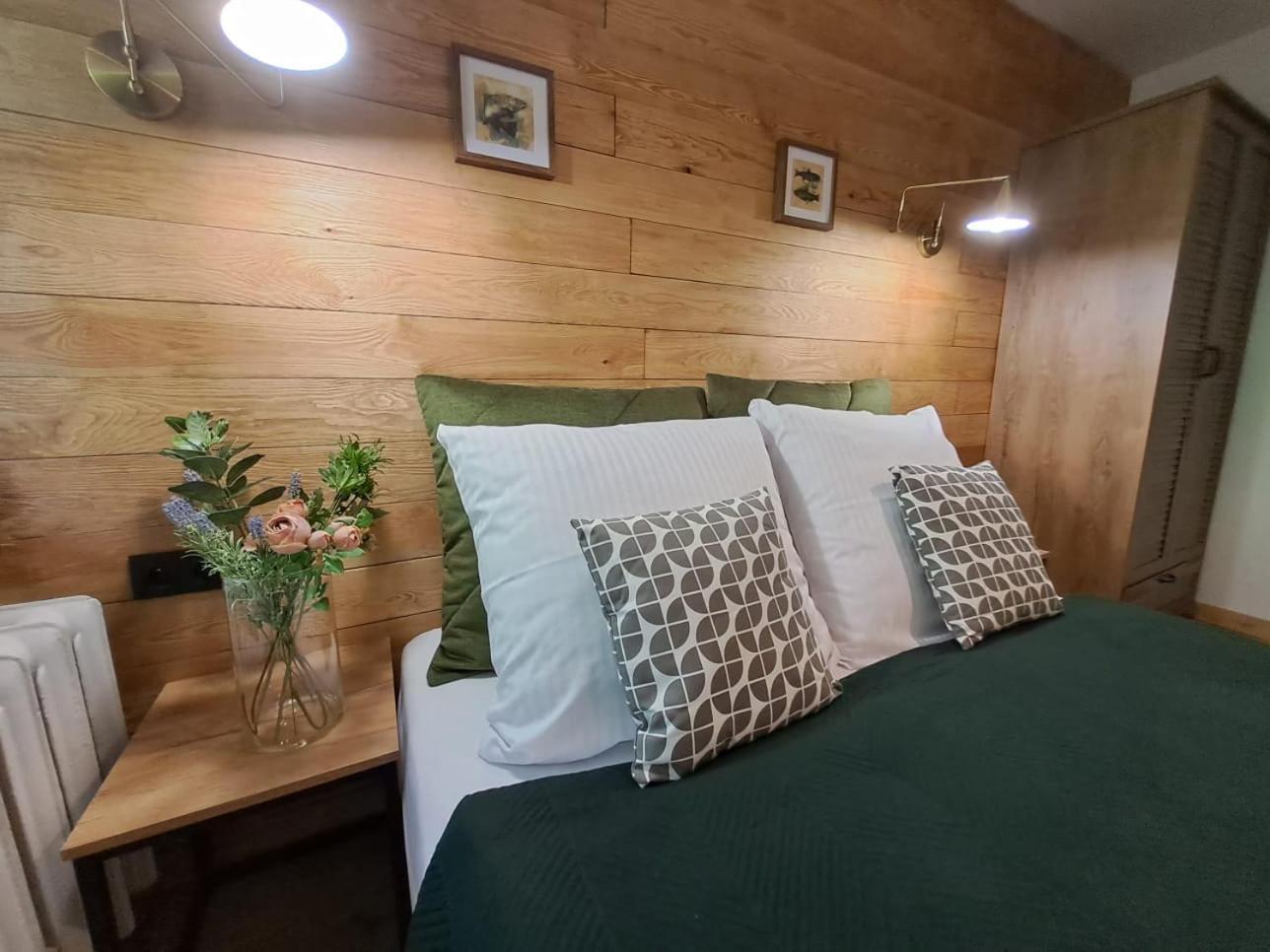 Dk Apartamenty Hotelove Gizycko Bagian luar foto